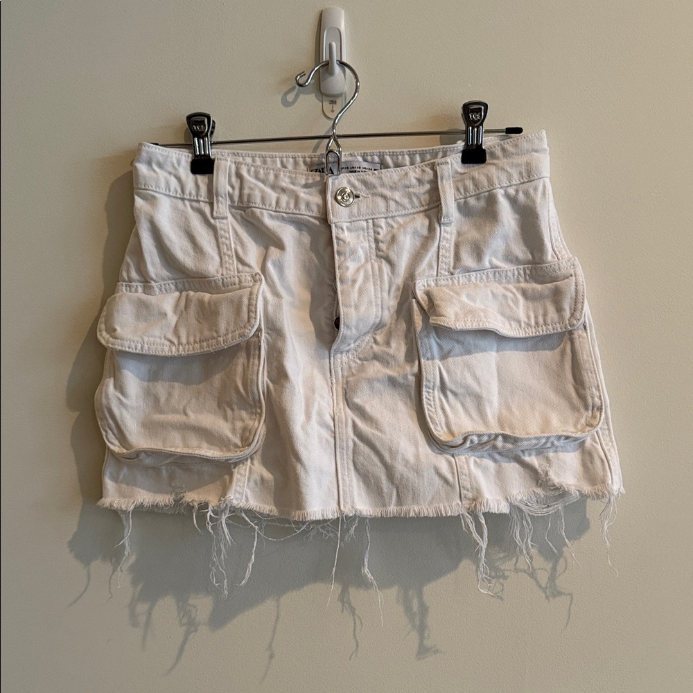 Zara white Cargo mini skirt